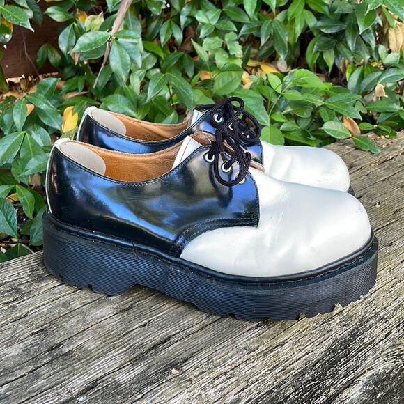 Dr. Martens Shoes - Dr Martens Vintage Steel Toe Black White England Platform Envy Oxford’s 8US 6UK
